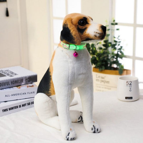 Collier phosphorescent avec clochette