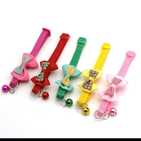 Collier avec clochette